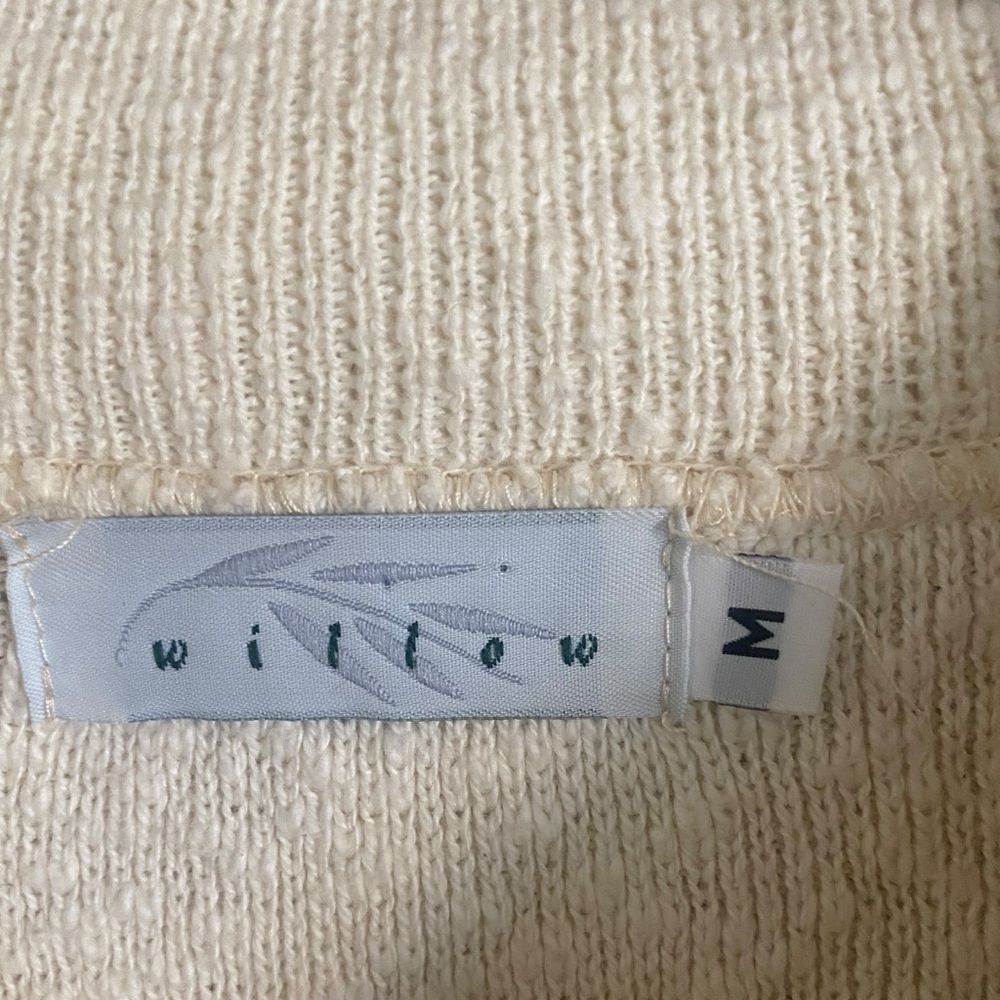 WILLOW Chunky Knit Cream Button up Cardigan Embellished Buttons Medium EUC - Picture 5 of 11